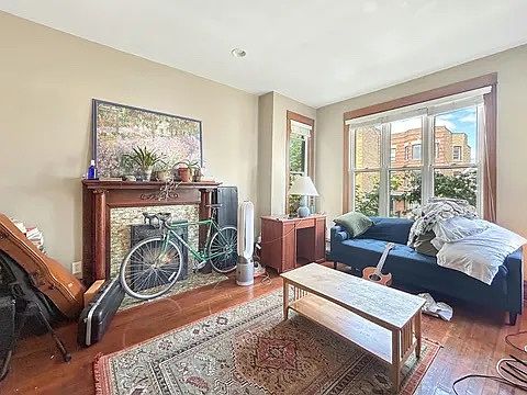2nd image of 3449 W Diversey Ave #2