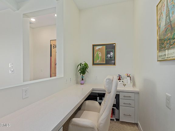 4th image of 20601 W MONTEBELLO Avenue