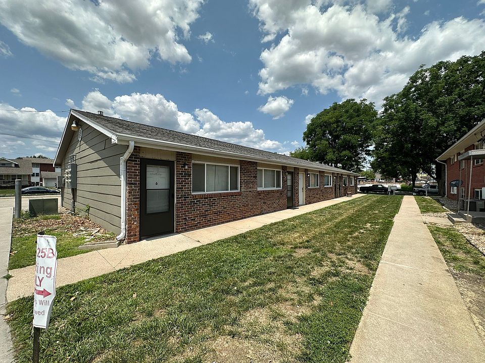1st image of 1207 B St #4