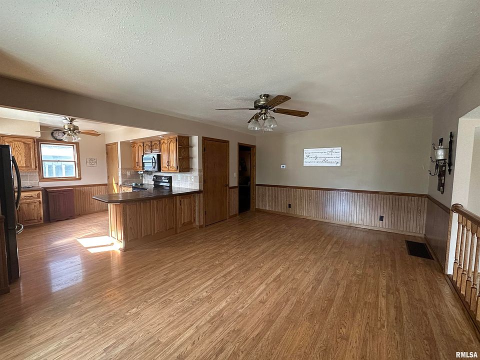 1419 E Fayette Ave, Teutopolis, IL 62467 Zillow