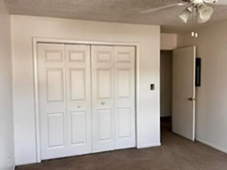 708 Delaware Ave #D — Photo 11