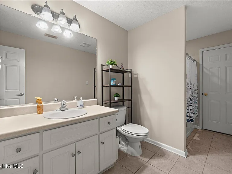 119 Grove Landing Ct — Photo 25