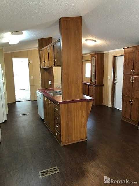 2nd image of 508 Old Annetta Rd