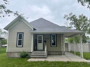 2117 6th St, Columbus, NE 68601