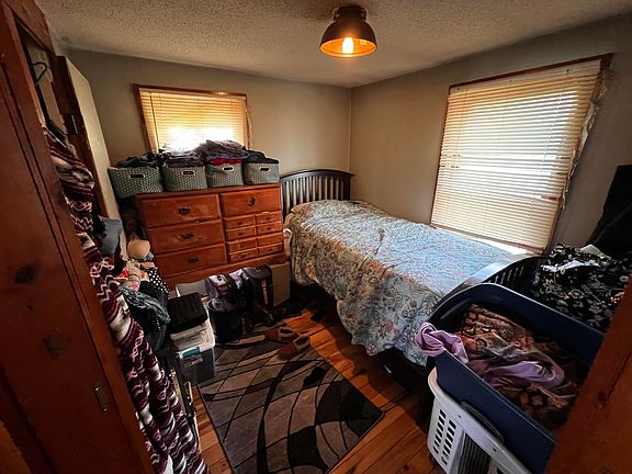5th image of 4167 Maes Rd
