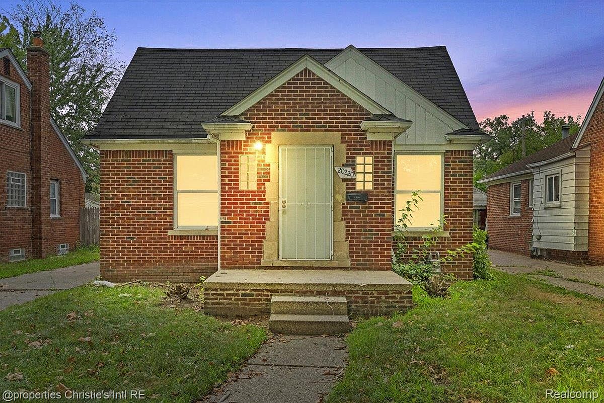 20220 Glastonbury Rd, Detroit, MI 48219