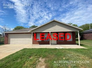 115 Orchard Dr, Gentry, AR 72734