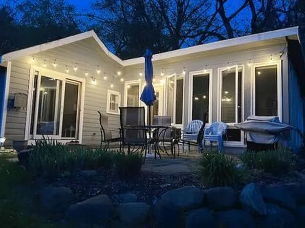 1176 Dakota Ct, Friendship, WI 53934