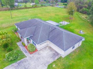 2216 Berry Rd, Plant City, FL 33567