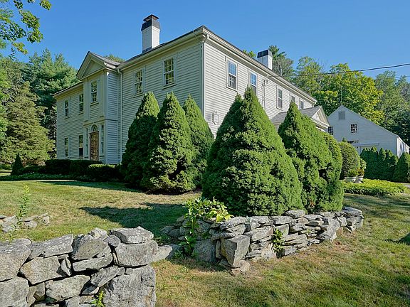4th image of 100 Mill Road