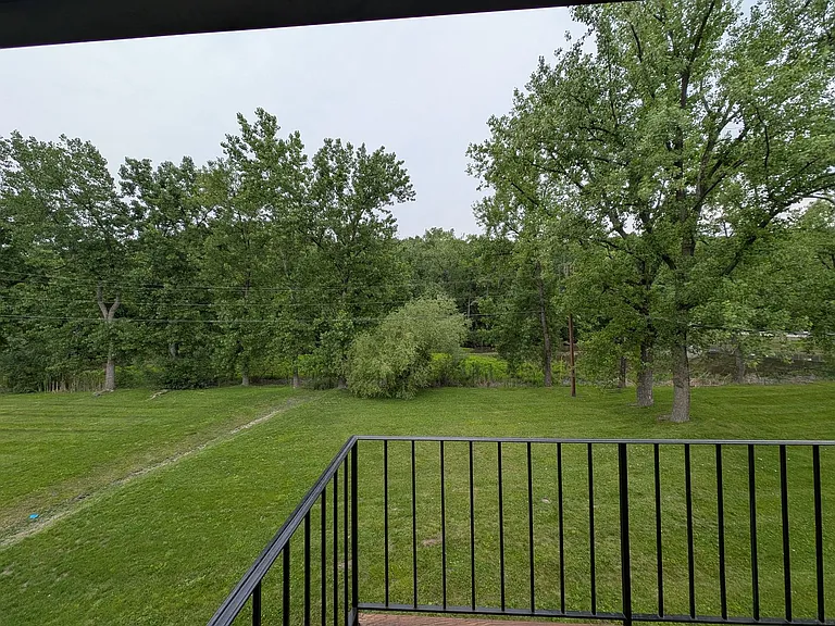 903 Parr Meadow Dr — Photo 7