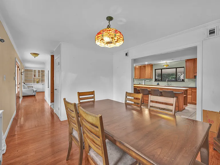 2947 Burnt Oak St — Photo 10
