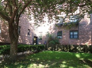 2021 Crescent St APT 1A, Astoria, NY 11105
