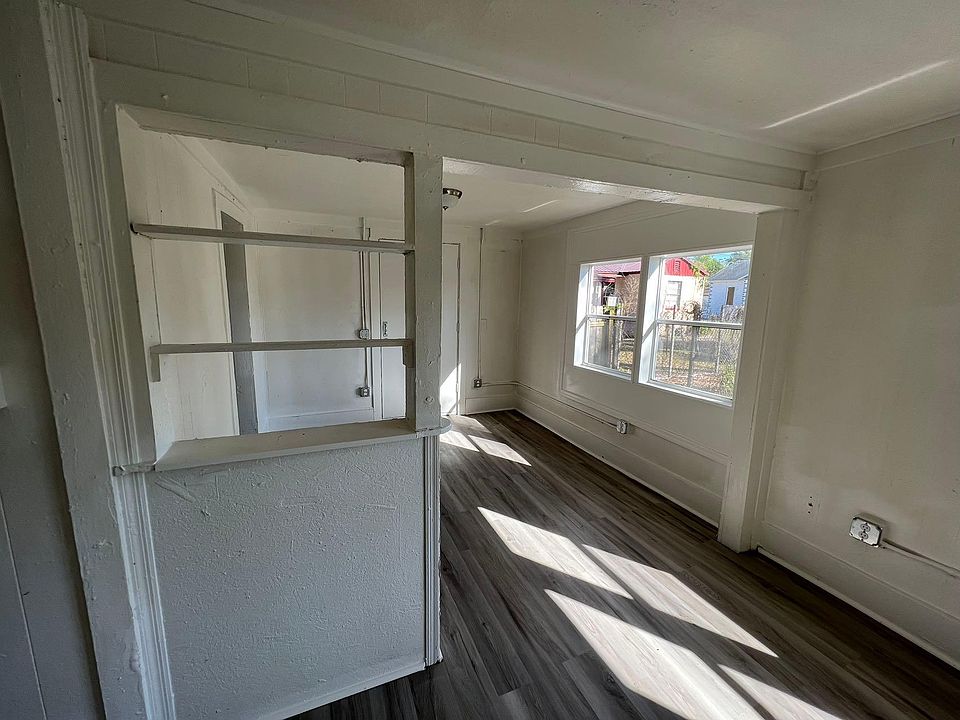 1st image of 1713 Palmway St #2