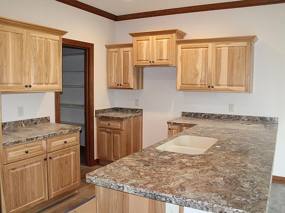 3rd image of 440 Emerald Ct #1