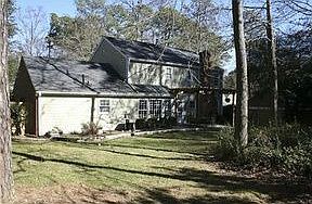 3rd image of 2219 Wood Glen Ln SE
