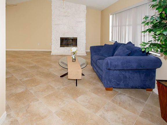 3rd image of 2030 SE Dranson Cir