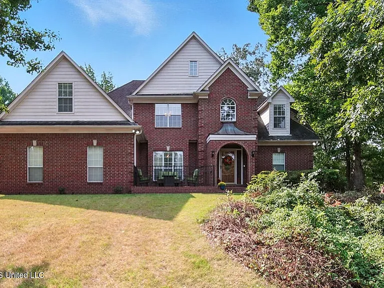 2535 Appleton Dr — Photo 14