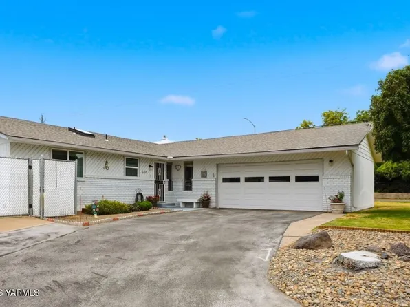 600 S 69th Ave, Yakima, WA 98908