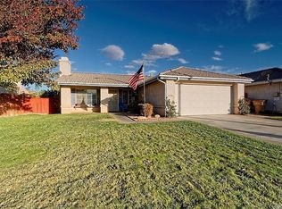 8441 Dove Creek Trl, Hesperia, CA 92344