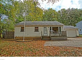 3861 Columbia Rd, North Olmsted, OH 44070
