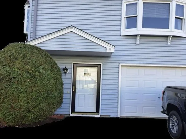 21 Birchwood Drive, Milford, NH 03055