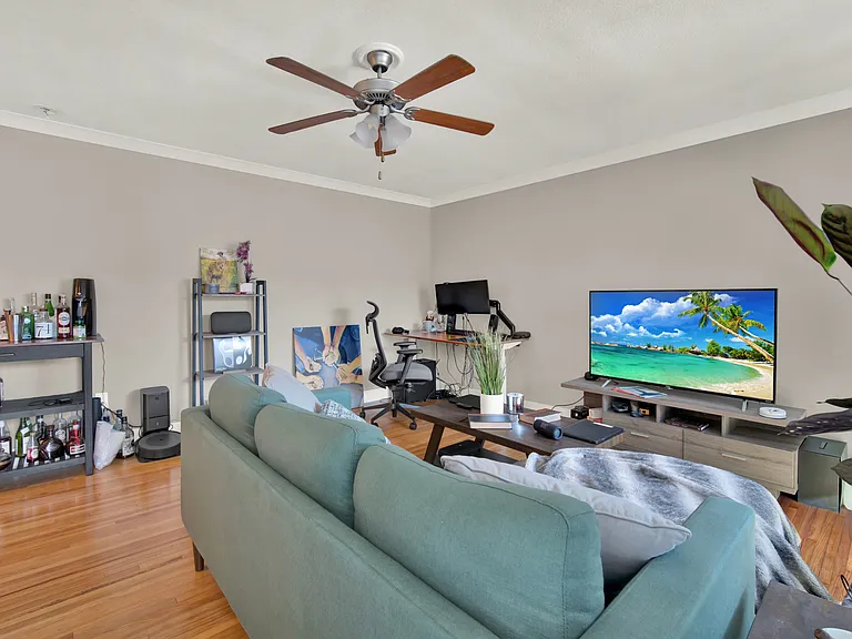 216 Calabria Ave #11 — Photo 1