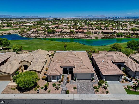 2nd image of 4398 Bella Cascada St