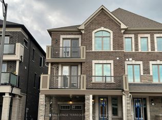 69 Therma Cres, Markham, ON L6C 3K9