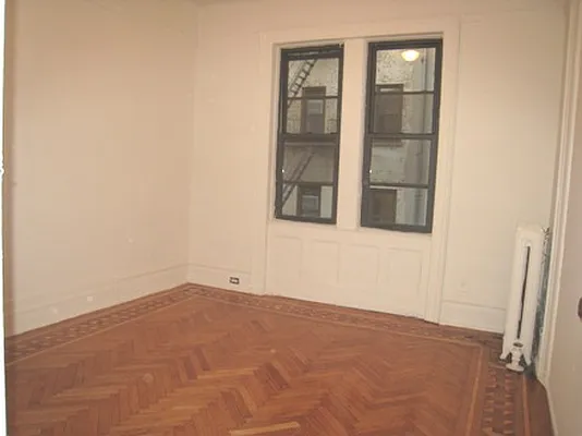 Rented by Metropolitan Equities | media 13