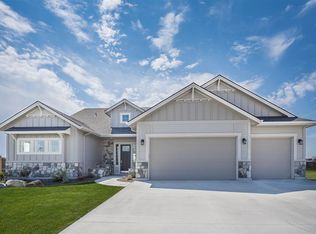 5690 S Wayland Way, Meridian, ID 83642