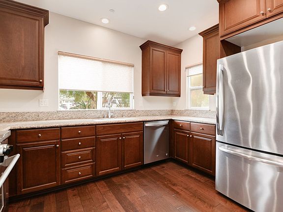 2nd image of 4693 Santa Monica Ave
