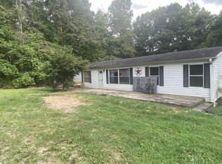 4100 Spring Valley Rd, Cumberland City, TN 37050