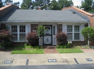 335 Cambridge Place Dr, Little Rock, AR 72227