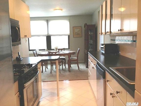 3rd image of 1855 Corporal Kennedy St APT 4K