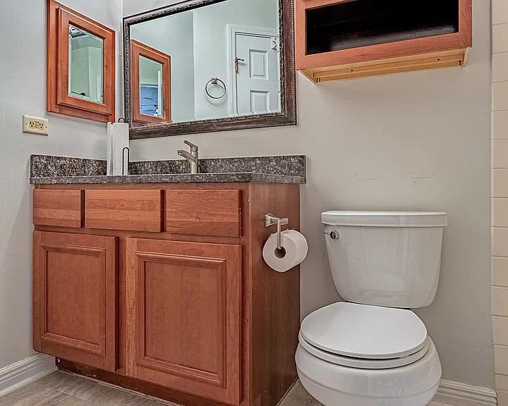 1303 Wyndham Dr #D-107 — Photo 10
