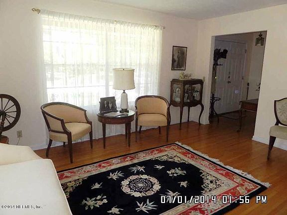 4th image of 2851 Birchwood Dr