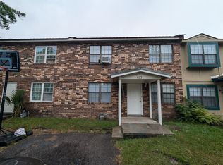 817 Lesa St, Hinesville, GA 31313