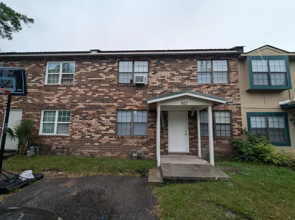 817 Lesa St, Hinesville, GA 31313