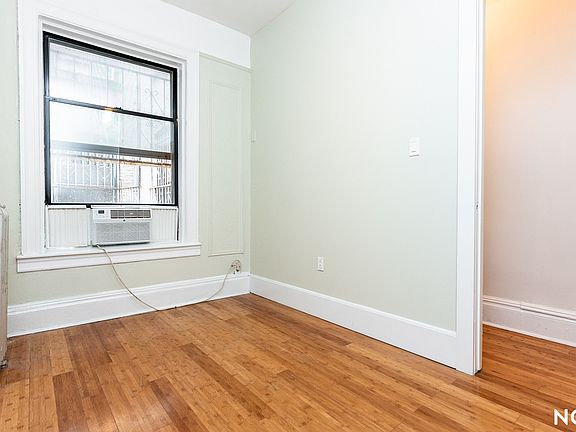 4th image of 380 Saint Johns Pl #1B