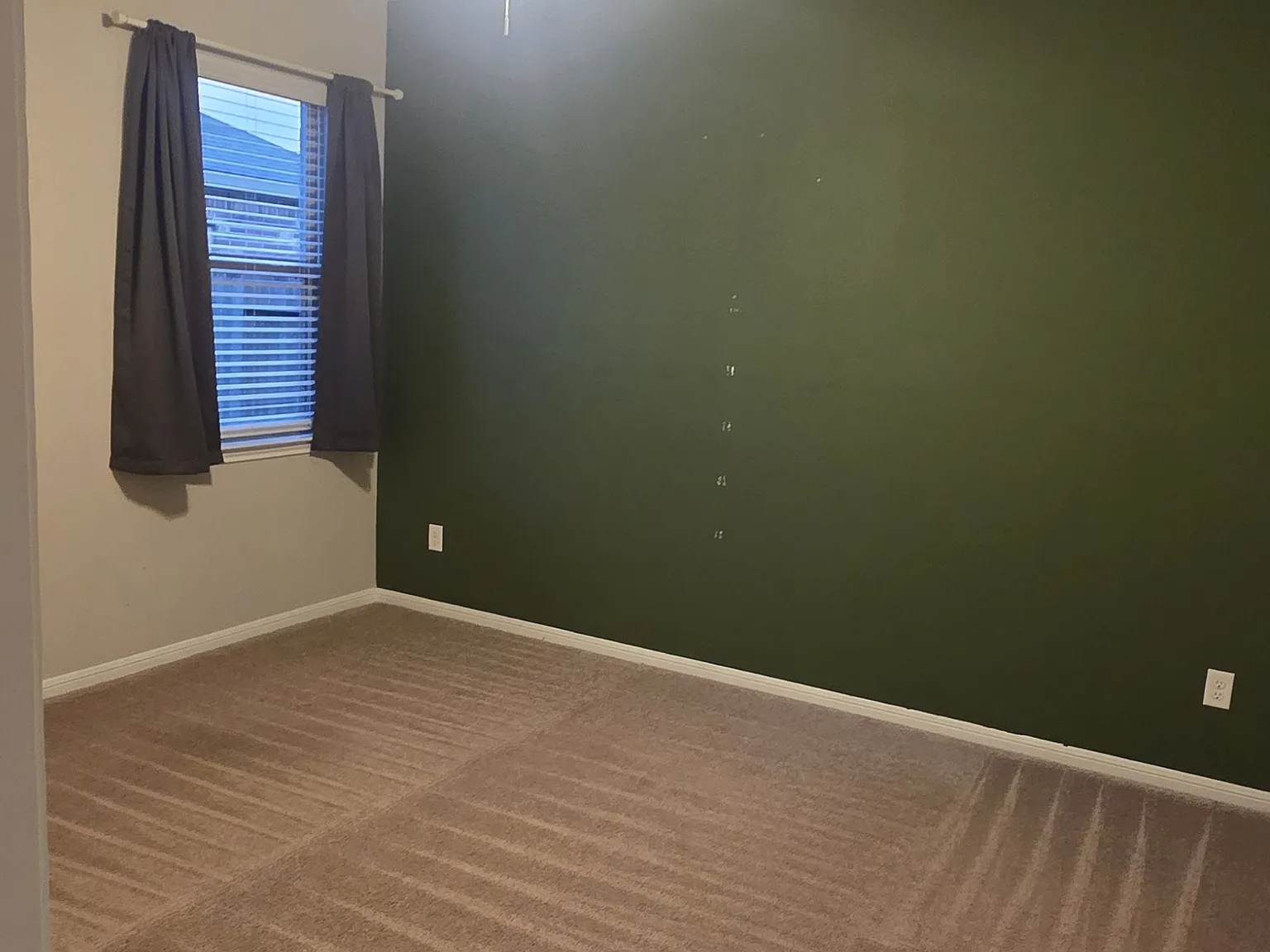 3 bed, 1689 sqft, $1,000 — Photo 4