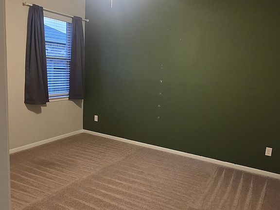 4th image of 1214 Red Hills Dr