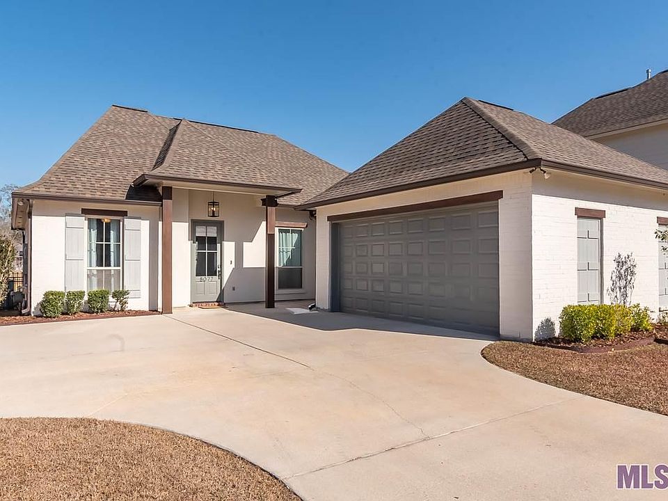 2nd image of 8077 Seville Ct