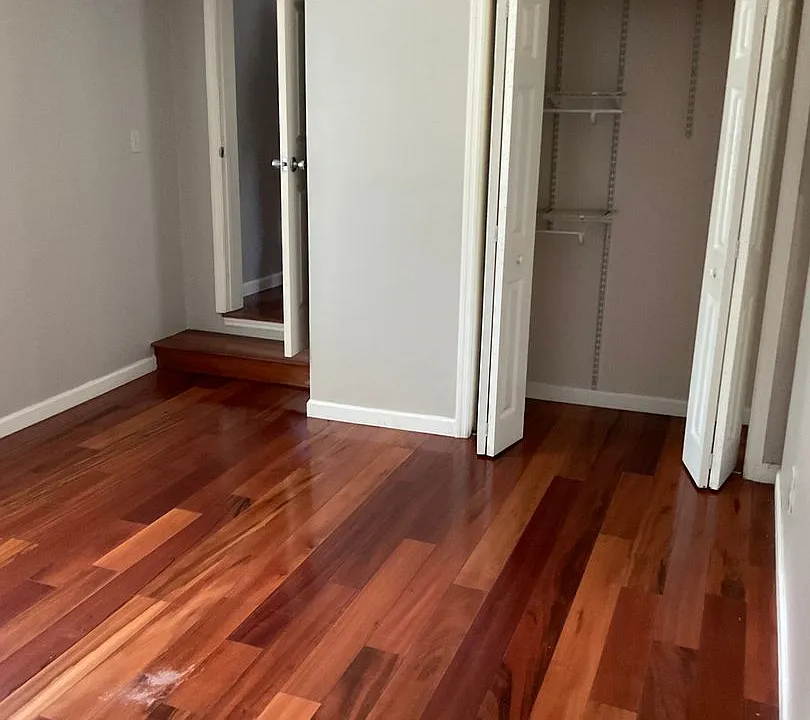 225 Hudson Rd