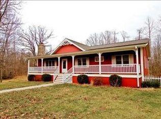 15375 Hillside Rd, Lakeside, MI 49116