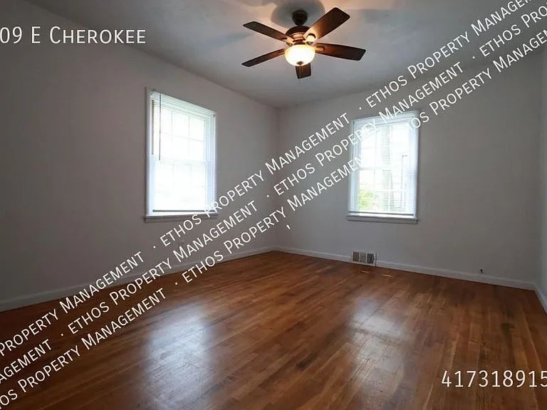 309 E Cherokee St — Photo 6