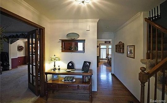 5th image of 7038 Foxridge Dr #40