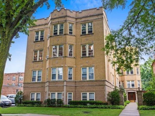 814 Mulford St APT 1F, Evanston, IL 60202