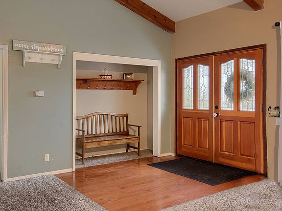 3rd image of 42488 Maples Ln