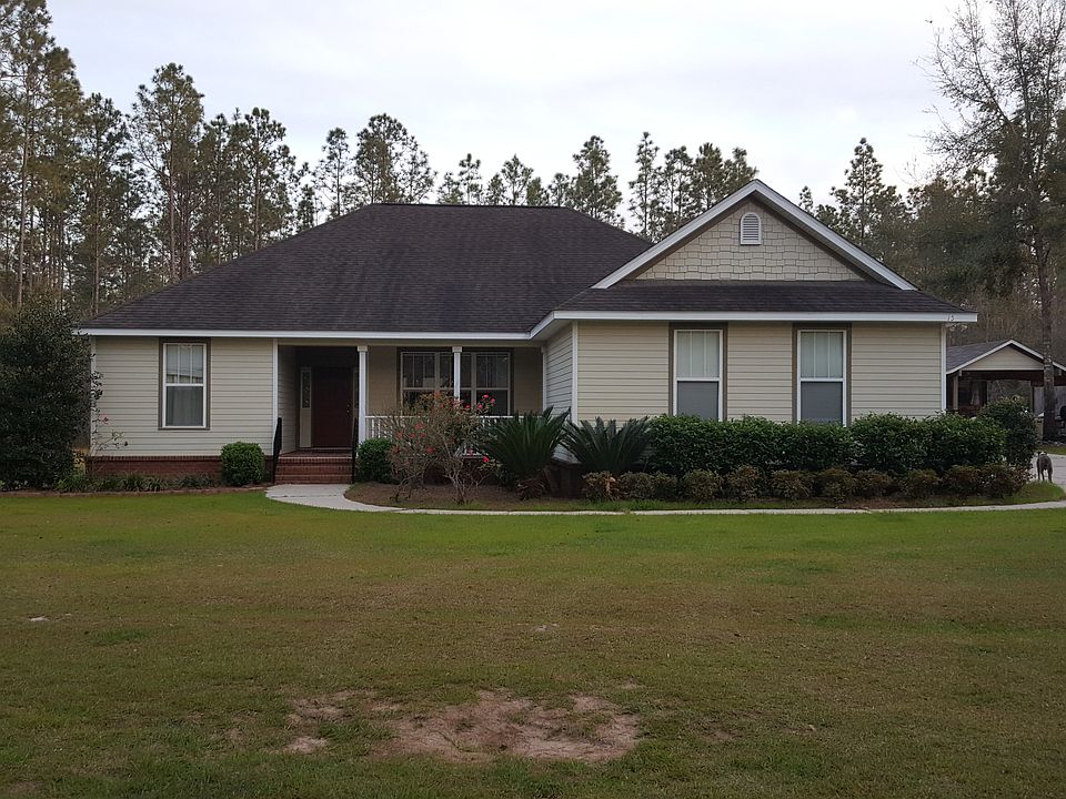 1st image of 15 Leyland Ct